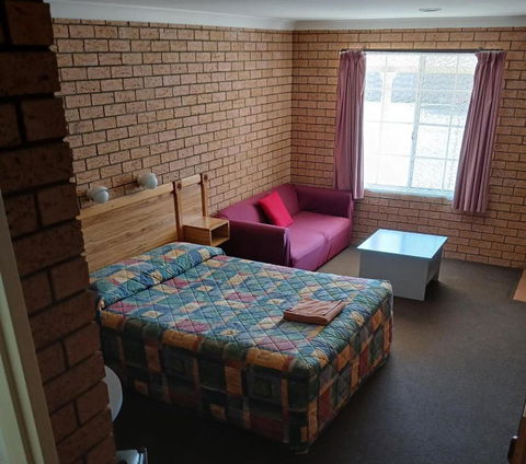 Aaron Inn Motel - Phillip Island Accommodation 3