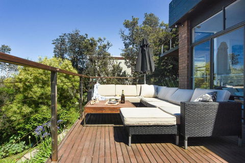 Absolute Beachfront - Phillip Island Accommodation 3