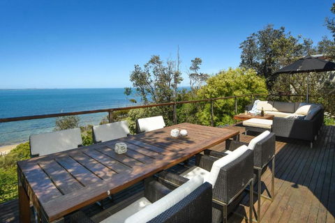 Absolute Beachfront - Phillip Island Accommodation 4