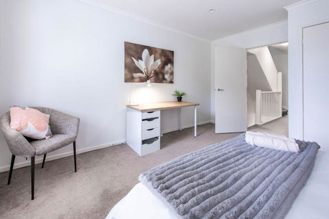 Ace Your Stay - Pool, Gym & Tennis In One Place! - Phillip Island Accommodation 3