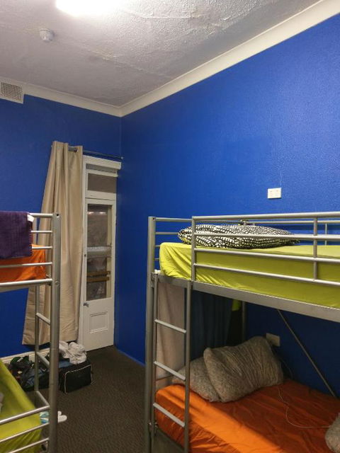 Adelaide Travellers Inn Backpackers Hostel - Phillip Island Accommodation 3