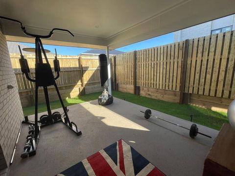 Absolute Familial Paradise- Greenbank - Phillip Island Accommodation 3