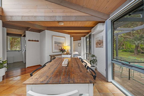 A Sand And Sea Retreat - 150m From Beach, Pet Friendly - Phillip Island Accommodation 3