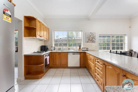 Aircabin - Blakehurst - Spacious - 5 Beds House - Phillip Island Accommodation 2