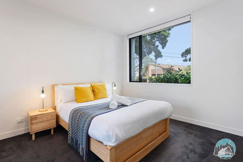 Aircabin - Five Dock - Stylish 2-Bed Apt Near Bay - Phillip Island Accommodation 2