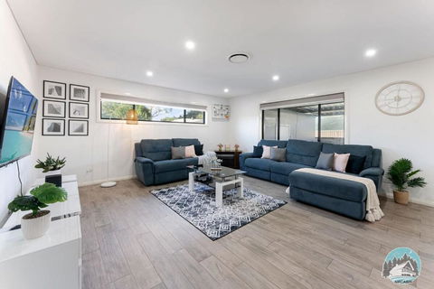 Aircabin - Guildford - 3 Beds Spacious House - Phillip Island Accommodation 0