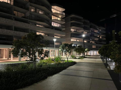 AKS Honeysuckle - Phillip Island Accommodation 0