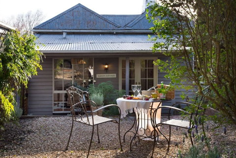 Albion - Phillip Island Accommodation 3