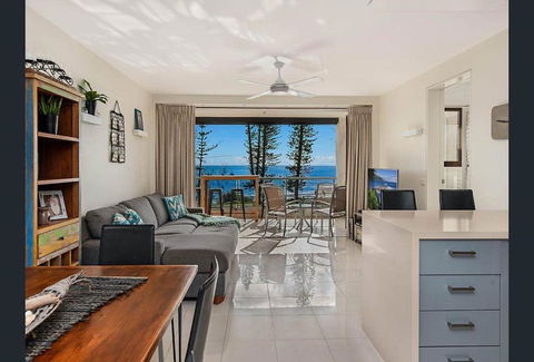 Alexandra Headland Beach - Stunning Views ZF9 - Phillip Island Accommodation 2