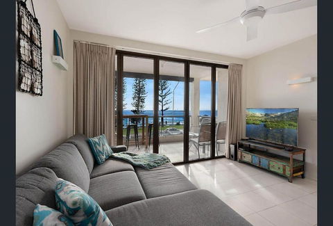 Alexandra Headland Beach - Stunning Views ZF9 - Phillip Island Accommodation 4