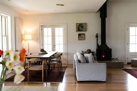 Alkina Old Quarter Luxury Accommodation - Phillip Island Accommodation 1