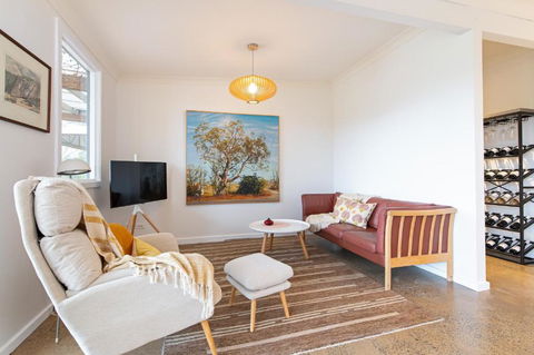 Alluca Villa McLaren Vale Vineyard Escape - Phillip Island Accommodation 1