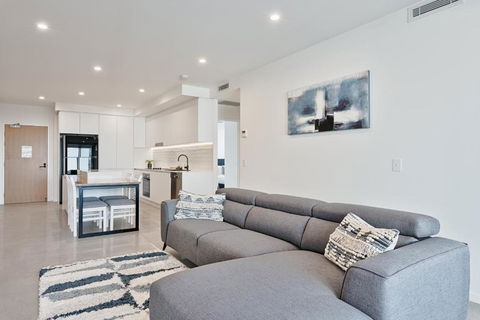Allure Mooloolaba - Phillip Island Accommodation 3