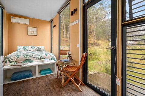 Alpaca Tiny House With Vineyard Lakeside By Tiny Away - Phillip Island Accommodation 3