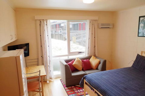 Alpine Haven 4 - Phillip Island Accommodation 0