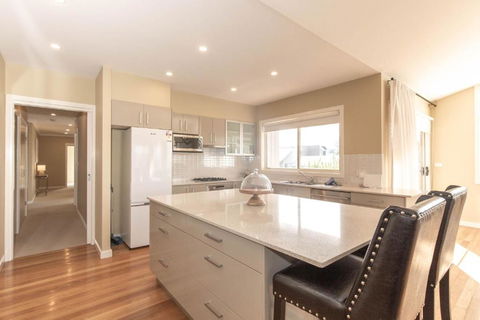 Alpine Retreat 107A Gippsland Street - Phillip Island Accommodation 4