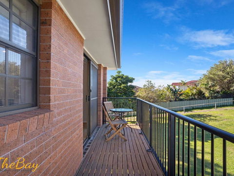 Amaroo Cres No 20 Fingal Bay Holiday Home - Phillip Island Accommodation 4