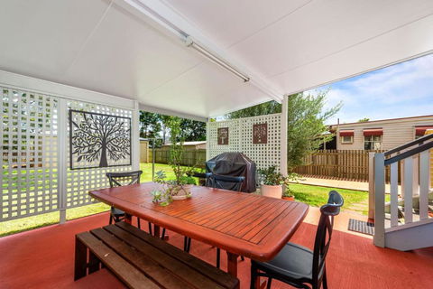 Ambiente Cottage - Pet And Family Friendly - Phillip Island Accommodation 4