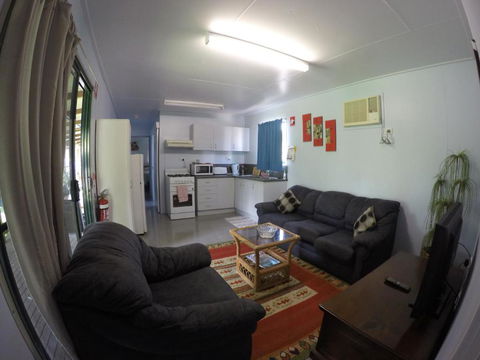 Anchorage Weipa - Phillip Island Accommodation 4