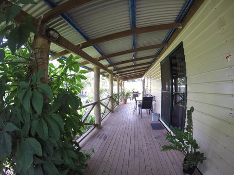 Anchorage Weipa - Phillip Island Accommodation 3