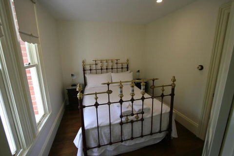 Annies Garden Cottage - Phillip Island Accommodation 2
