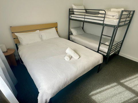 Apartment In The Centre Of Cooma - Phillip Island Accommodation 1