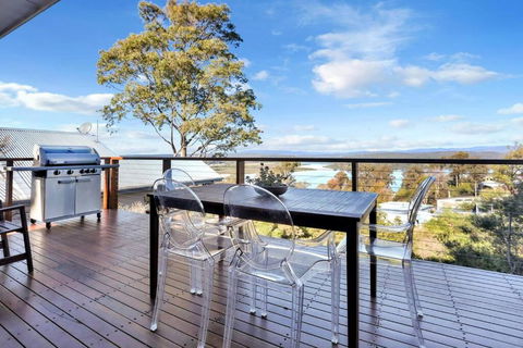 Aqua La Vista - 4 Bedroom Pet Friendly House - Phillip Island Accommodation 1