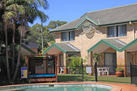 Aqua Villa Holiday Apartments - Phillip Island Accommodation 0