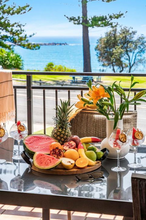 Arcoola 2 - Views Over Main Beach - Phillip Island Accommodation 1