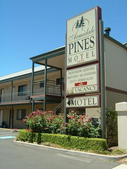 Armidale Pines Motel - Phillip Island Accommodation 0