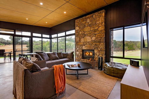 Artisan Koorabin - Phillip Island Accommodation 1