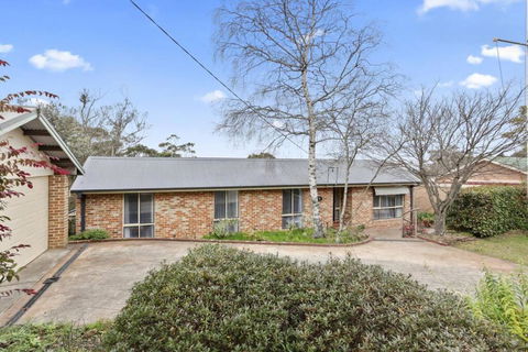 Azimuth - Spacious Family Retreat With City Views - Phillip Island Accommodation 1