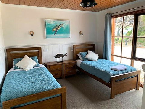 Apollo Bay Cottages- Marriners - Phillip Island Accommodation 4
