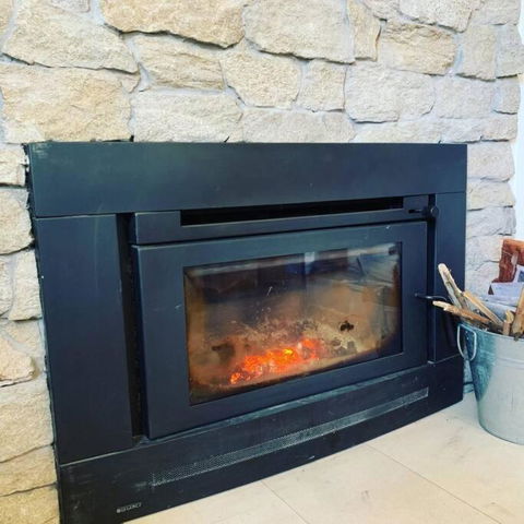 Apollo Bay Oceanview Mountain Retreat, Pet Friendly, EV Station, Fireplace - Phillip Island Accommodation 4