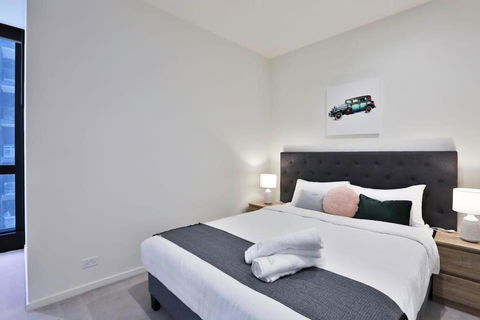 Australia108 Stylish Apartments Southbank LaMaison - Phillip Island Accommodation 2