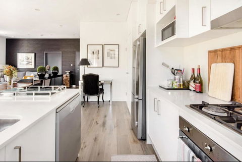 B312S - Luxury Waverton Apartment - Phillip Island Accommodation 4