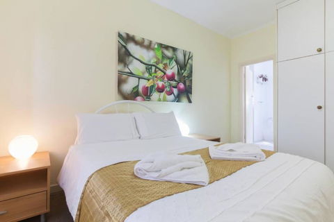 B5 Crawley Apartment 1 BRM & Sleepout Near UWA - Phillip Island Accommodation 0