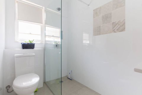 B5 Crawley Apartment 1 BRM & Sleepout Near UWA - Phillip Island Accommodation 4