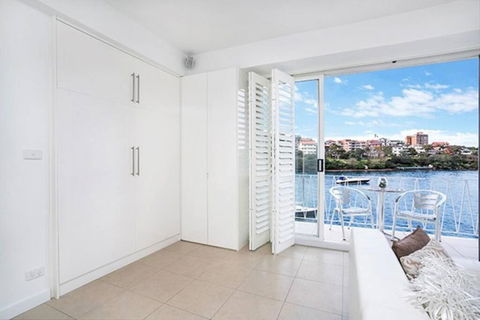 BADEN - Absolute Water Front Sydney Harbour Studio - Phillip Island Accommodation 4