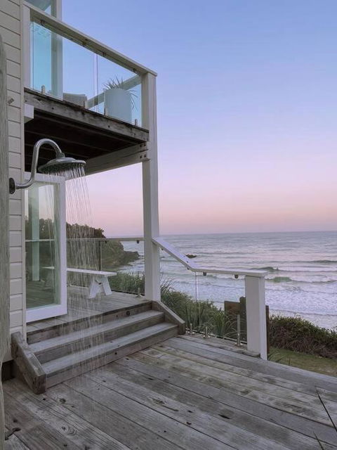 BAY PROPERTIES . Beach House Studio - Phillip Island Accommodation 0