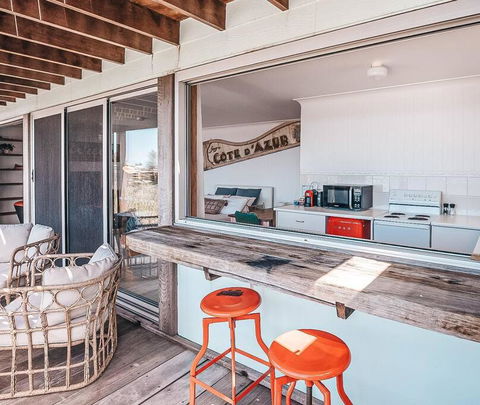 BAY PROPERTIES . Pacific Lodge Studio - Phillip Island Accommodation 2