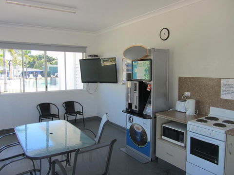 NRMA Bowen Beachfront Holiday Park - Phillip Island Accommodation 25