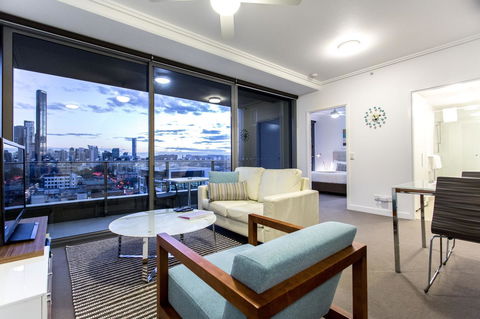 M&A Apartments - Phillip Island Accommodation 0
