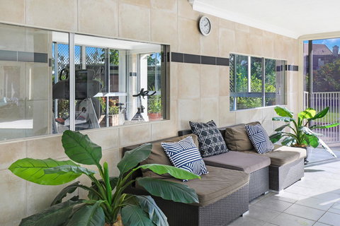 Pacific Regis Beachfront Holiday Apartments - Phillip Island Accommodation 7