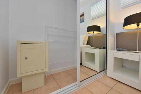 Port Douglas Apartments - Adults Only Oasis - Phillip Island Accommodation 13