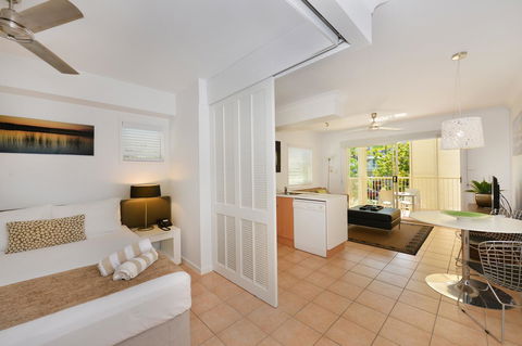 Port Douglas Apartments - Adults Only Oasis - Phillip Island Accommodation 30