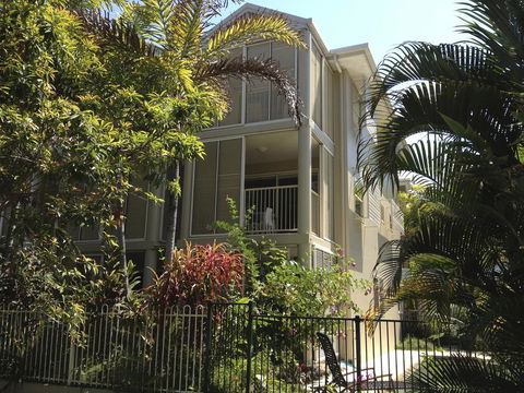 Port Douglas Apartments - Adults Only Oasis - Phillip Island Accommodation 38