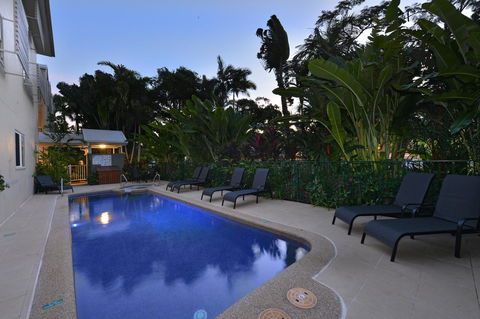 Port Douglas Apartments - Adults Only Oasis - Phillip Island Accommodation 20