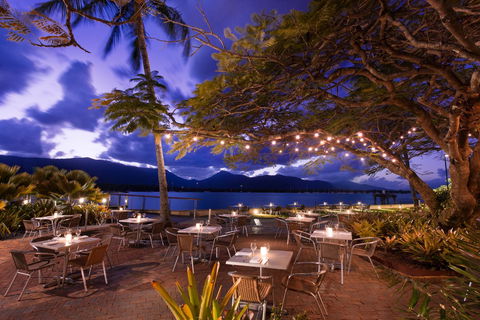 Hilton Cairns - Phillip Island Accommodation 24