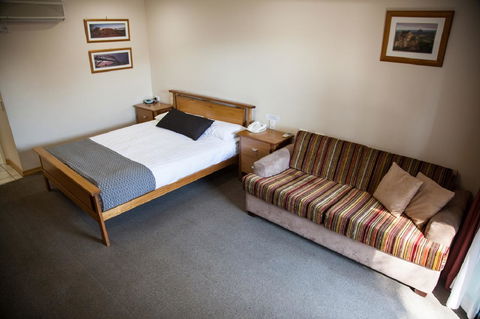 Eastgate On The Range Motel - Phillip Island Accommodation 9